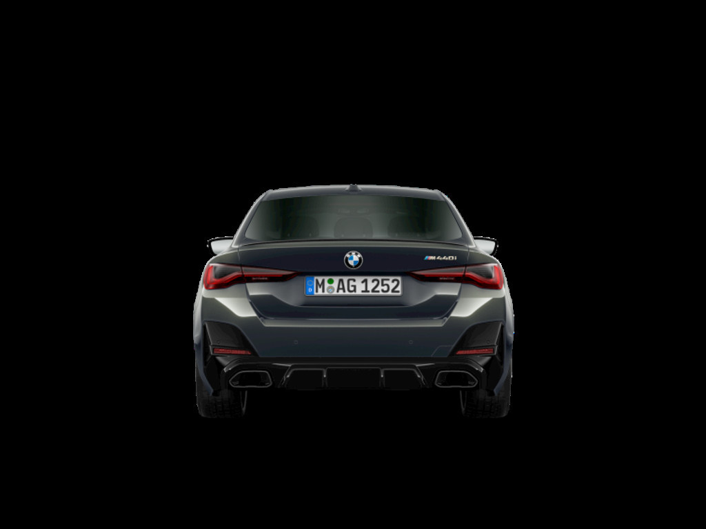 BMW M440