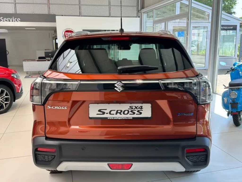 Suzuki S-Cross