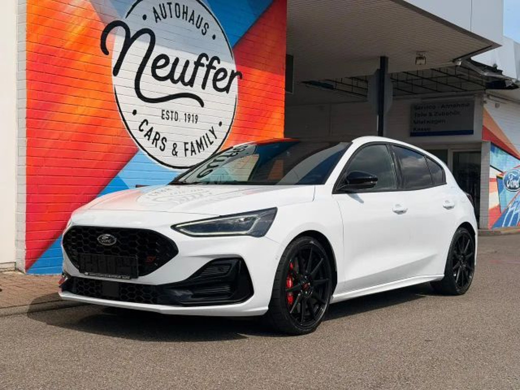 Ford Focus 2024 Benzine