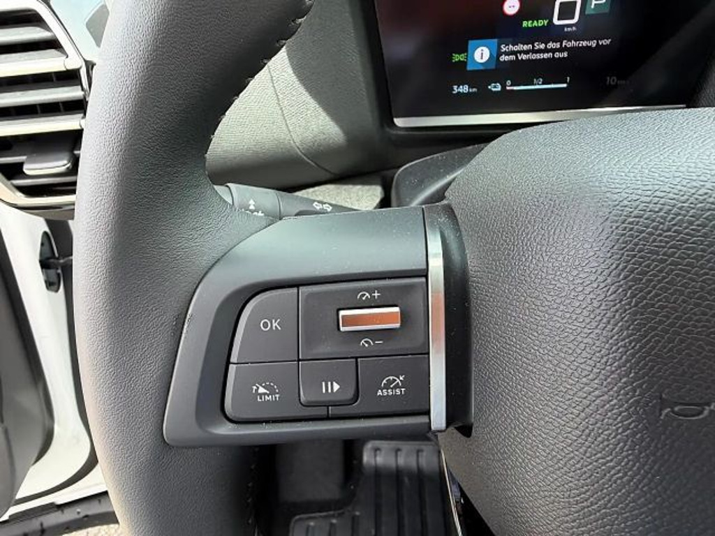 Citroën Ë-C4