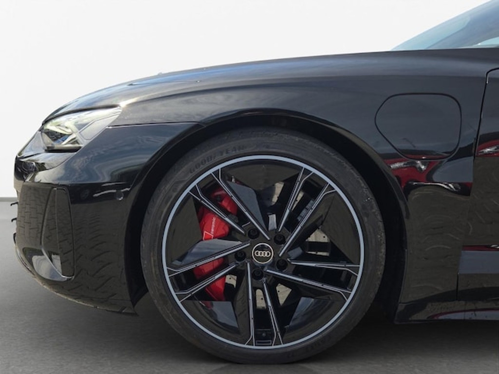 Audi RS e-tron GT