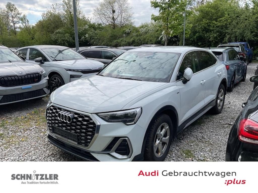 Audi Q3 2022 Benzine