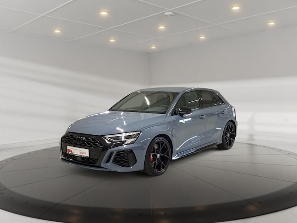 Audi RS3 2023 Benzine