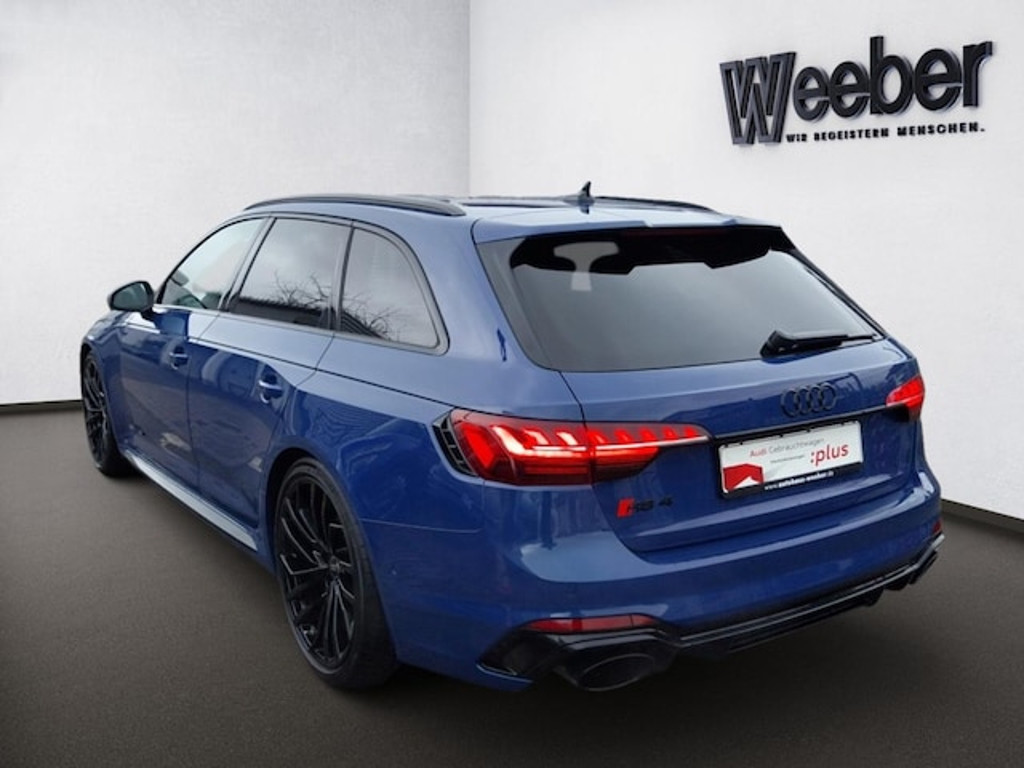 Audi RS4