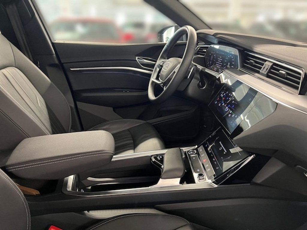 Audi Q8 e-tron