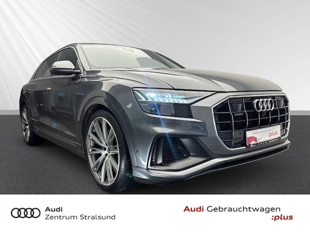 Audi Q8 2022 Benzine