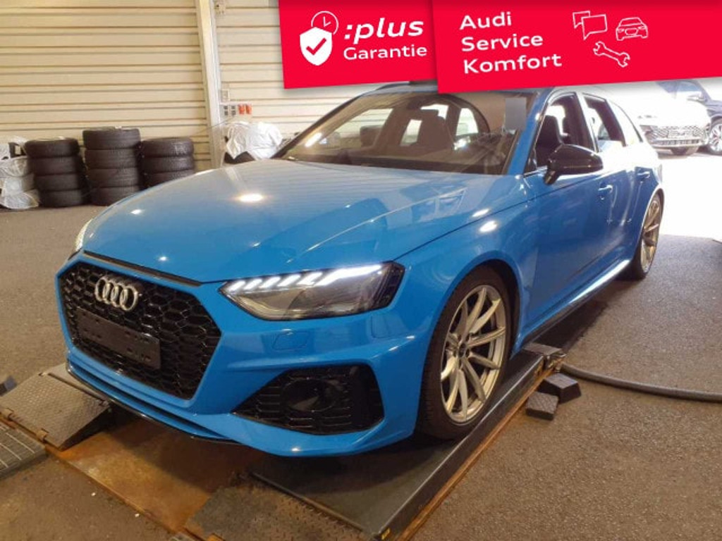 Audi RS4