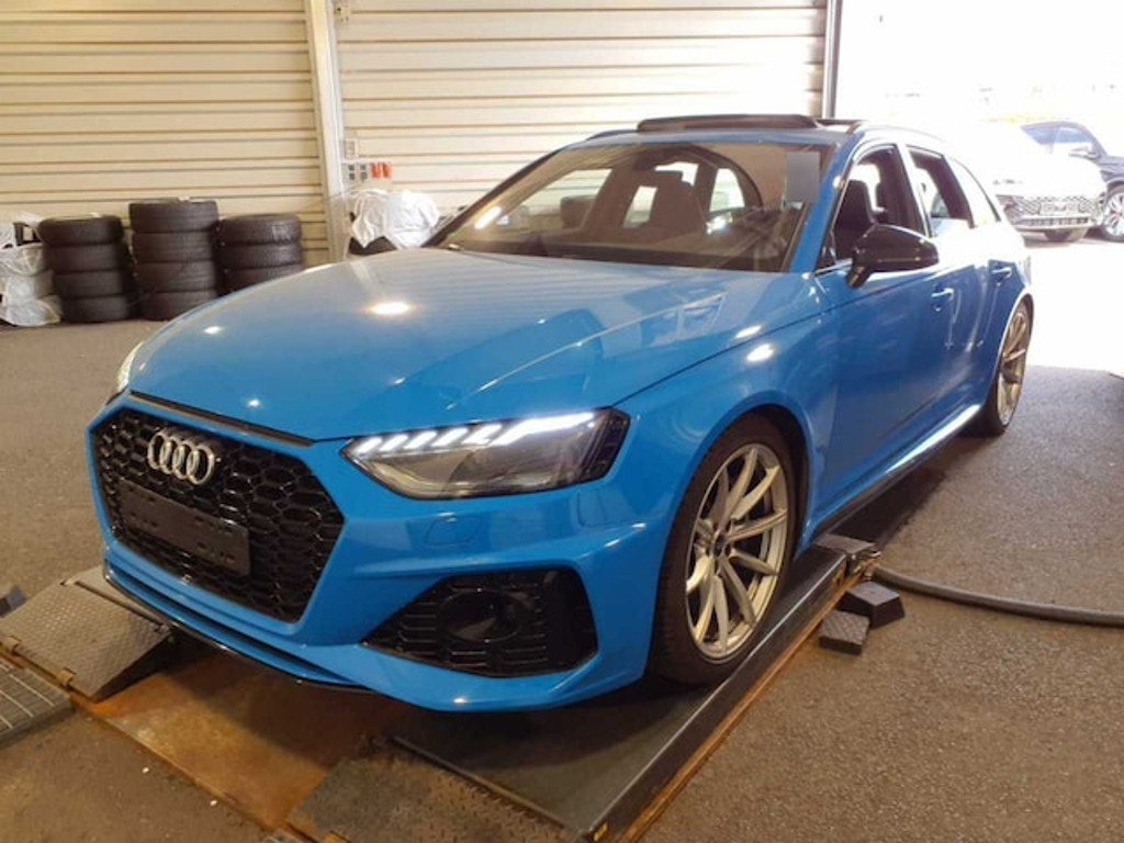 Audi RS4