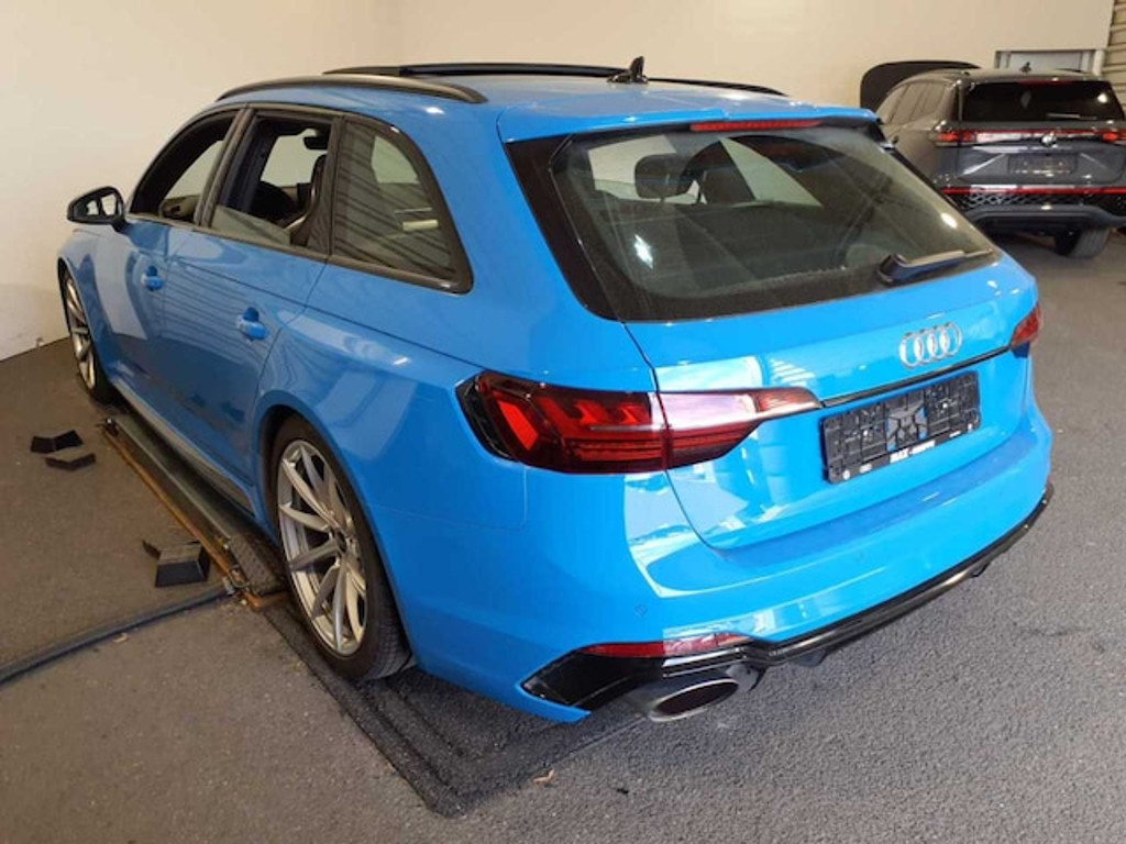 Audi RS4