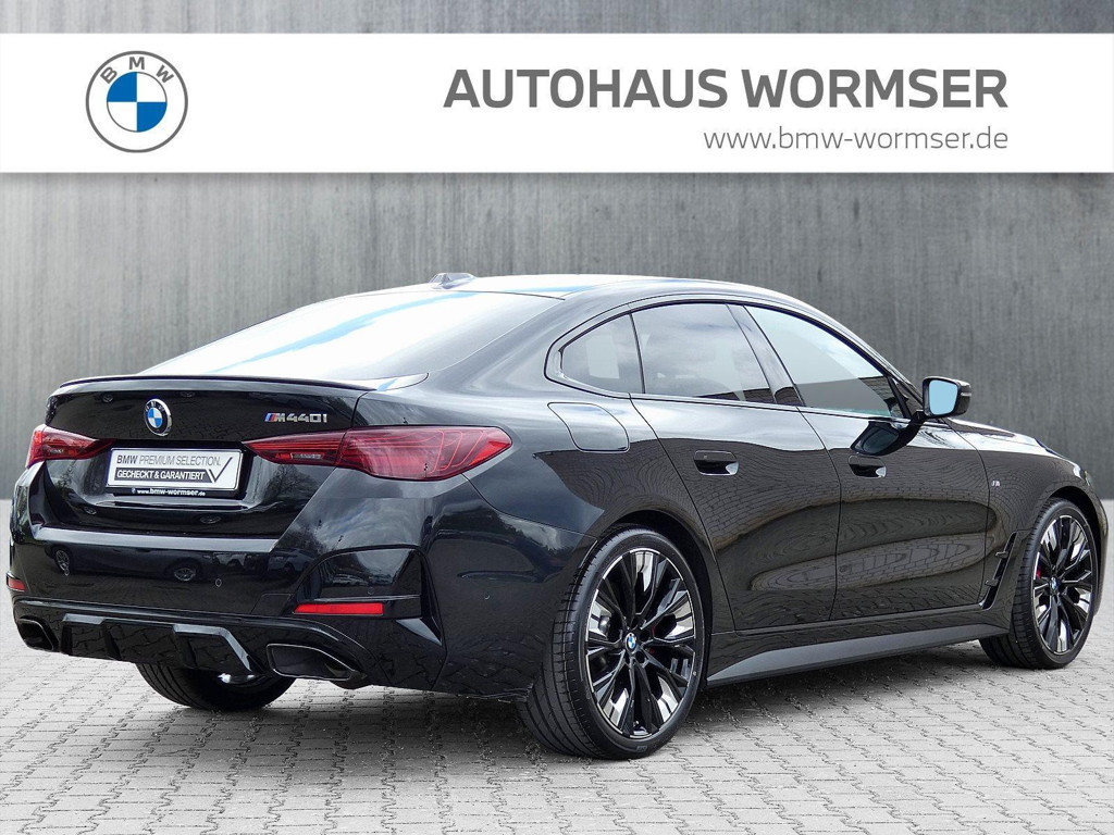BMW M440