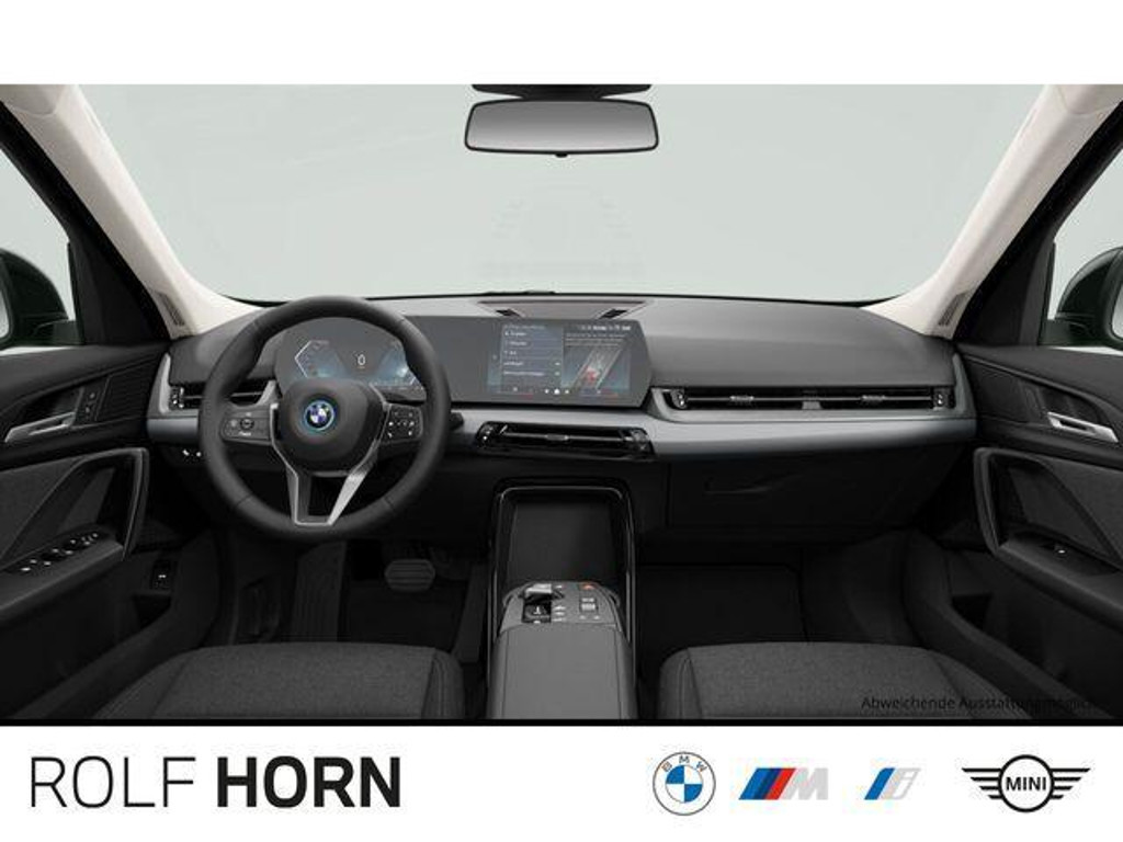 BMW iX1