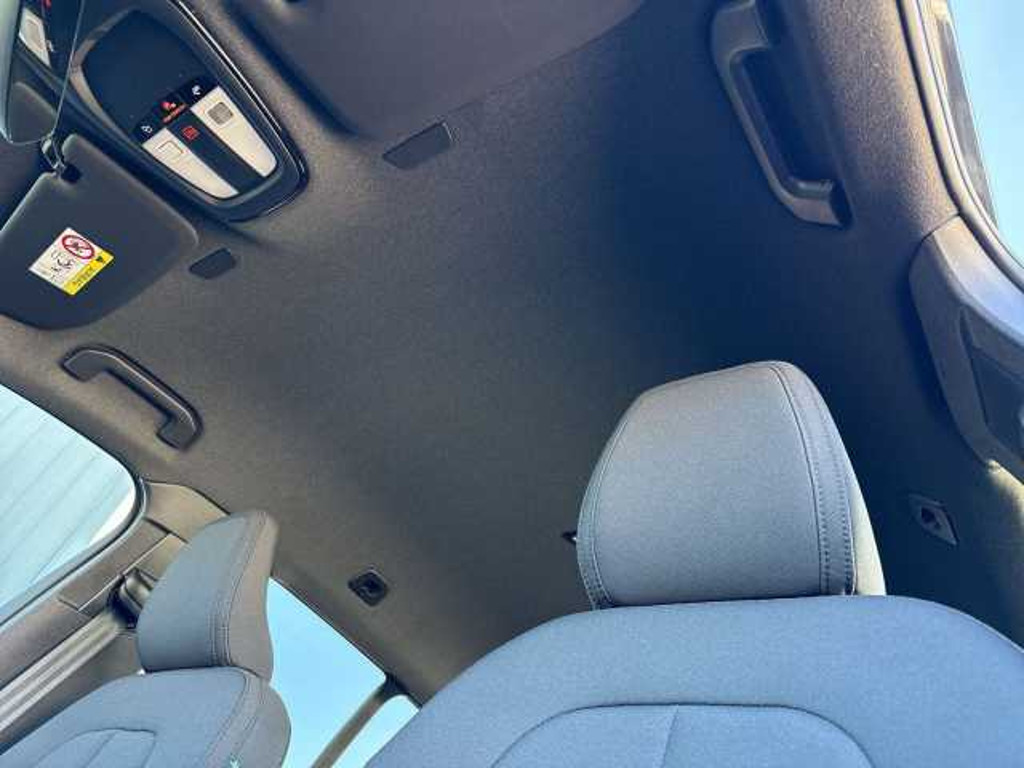 Volvo EX40