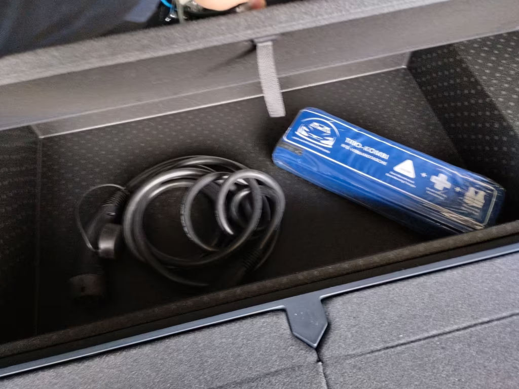 Kia PV5 Passenger