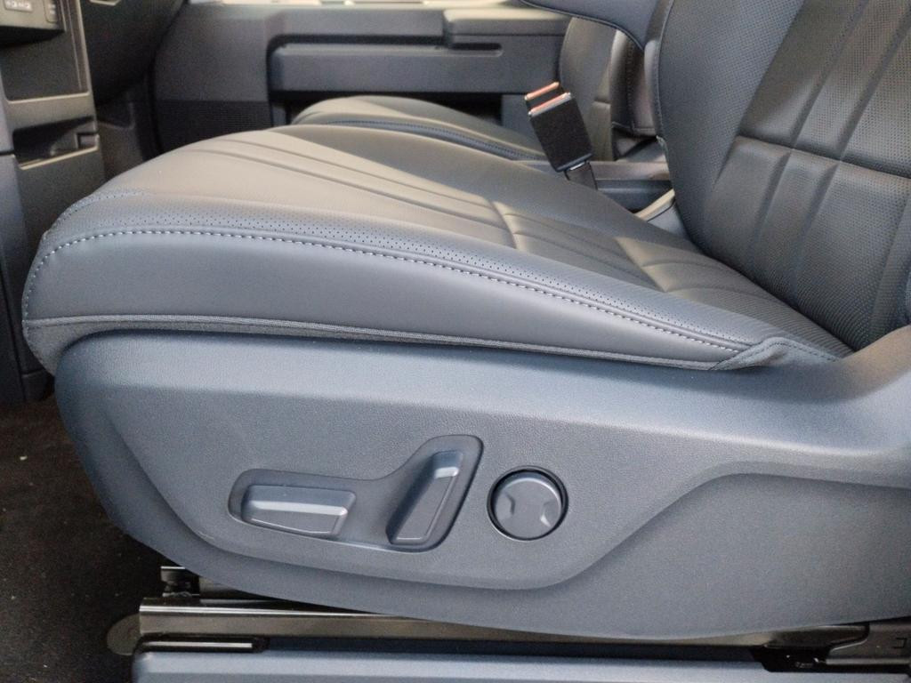 Kia PV5 Passenger