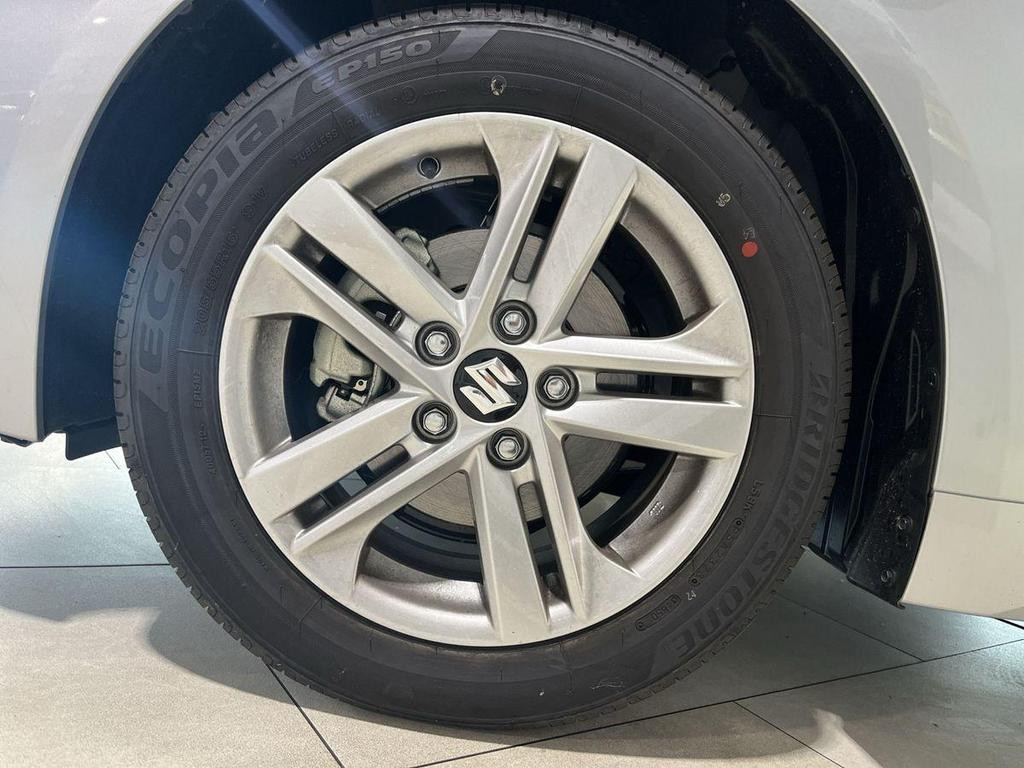 Suzuki Swace