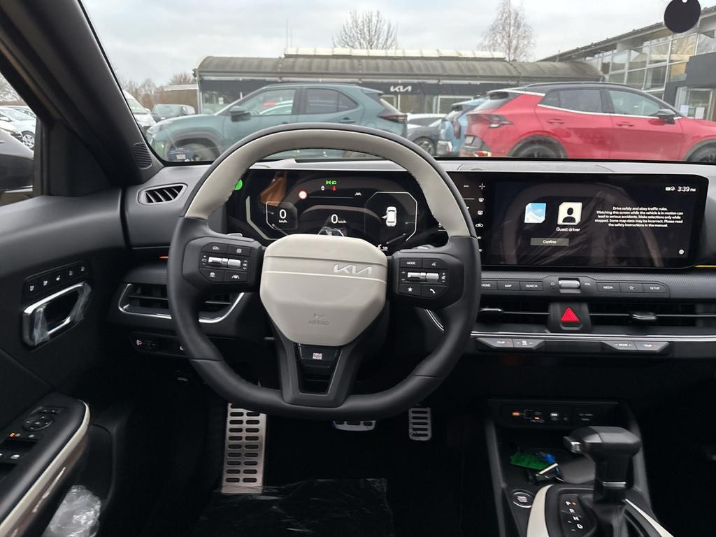 Kia K4