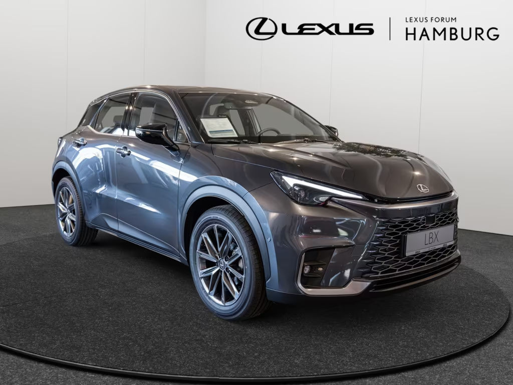 Lexus LBX