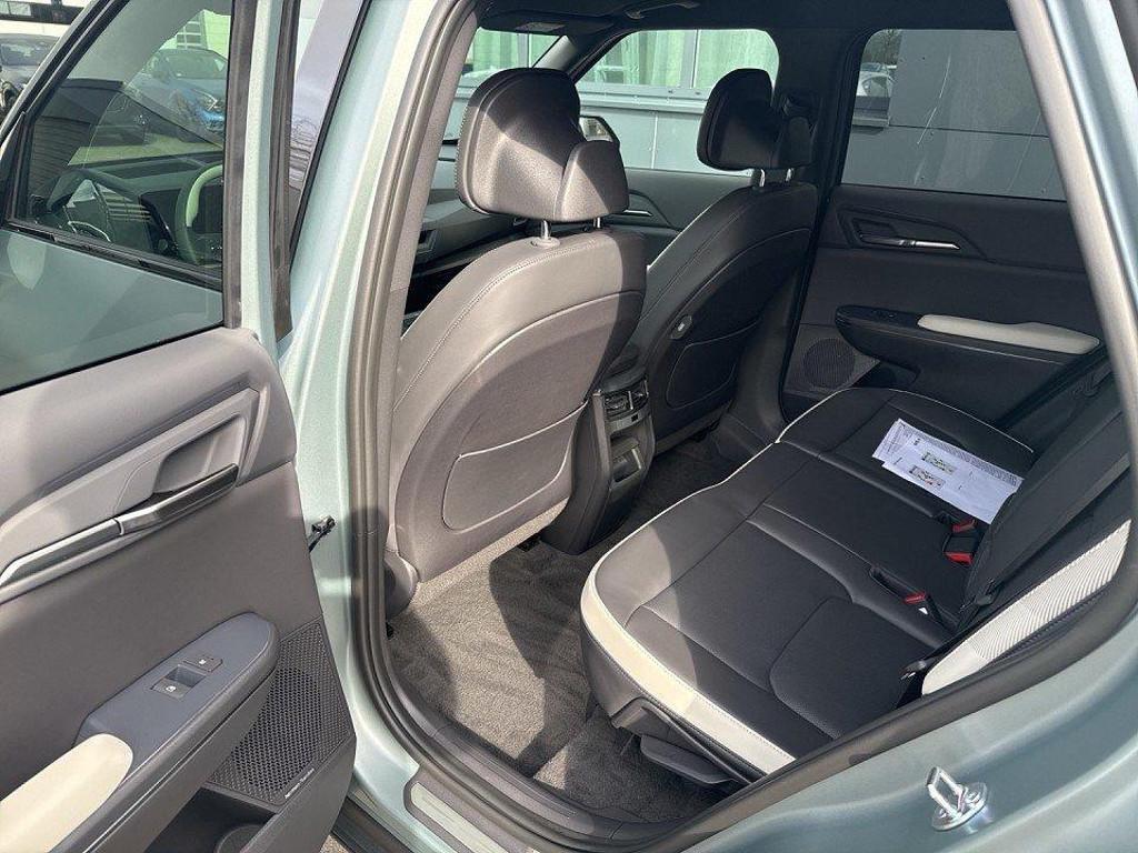 Kia EV5