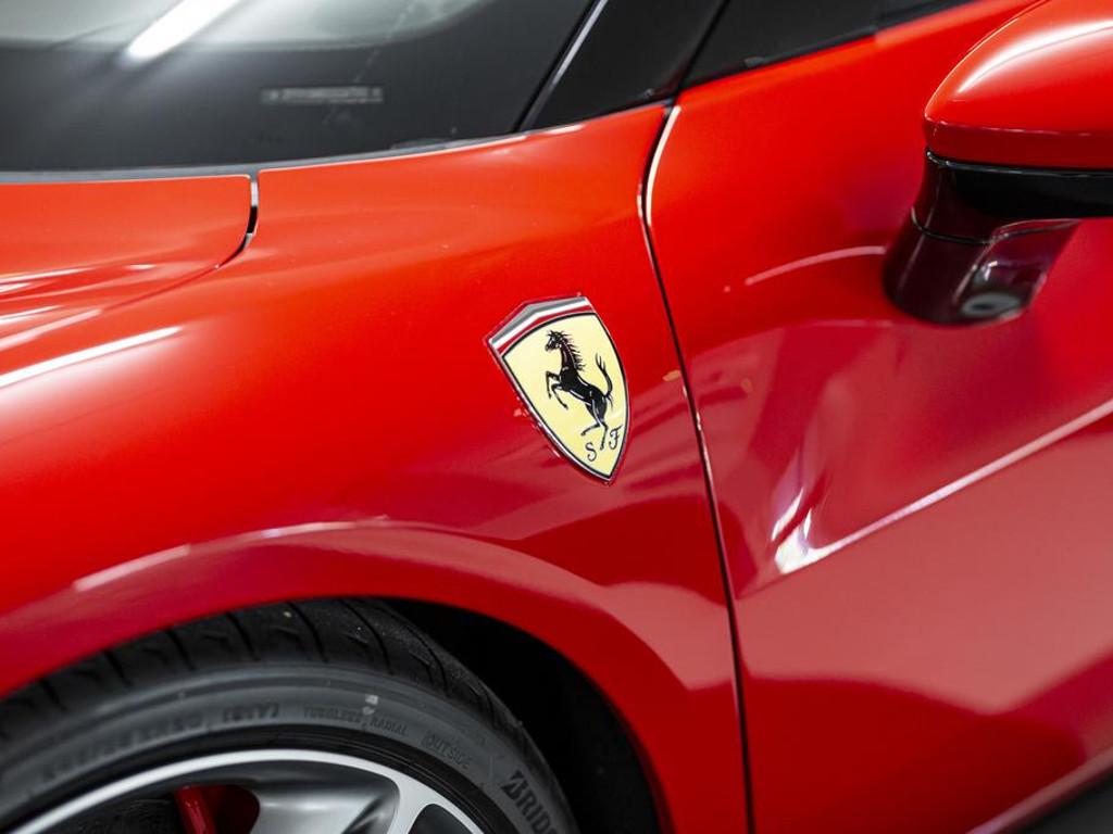 Ferrari 296 GTS