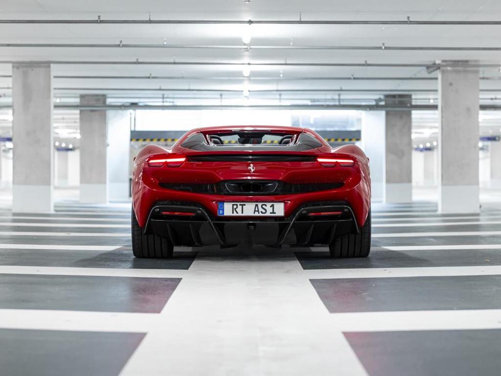 Ferrari 296 GTS