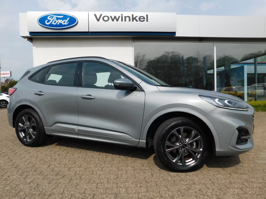 Ford Kuga 2022 Benzine