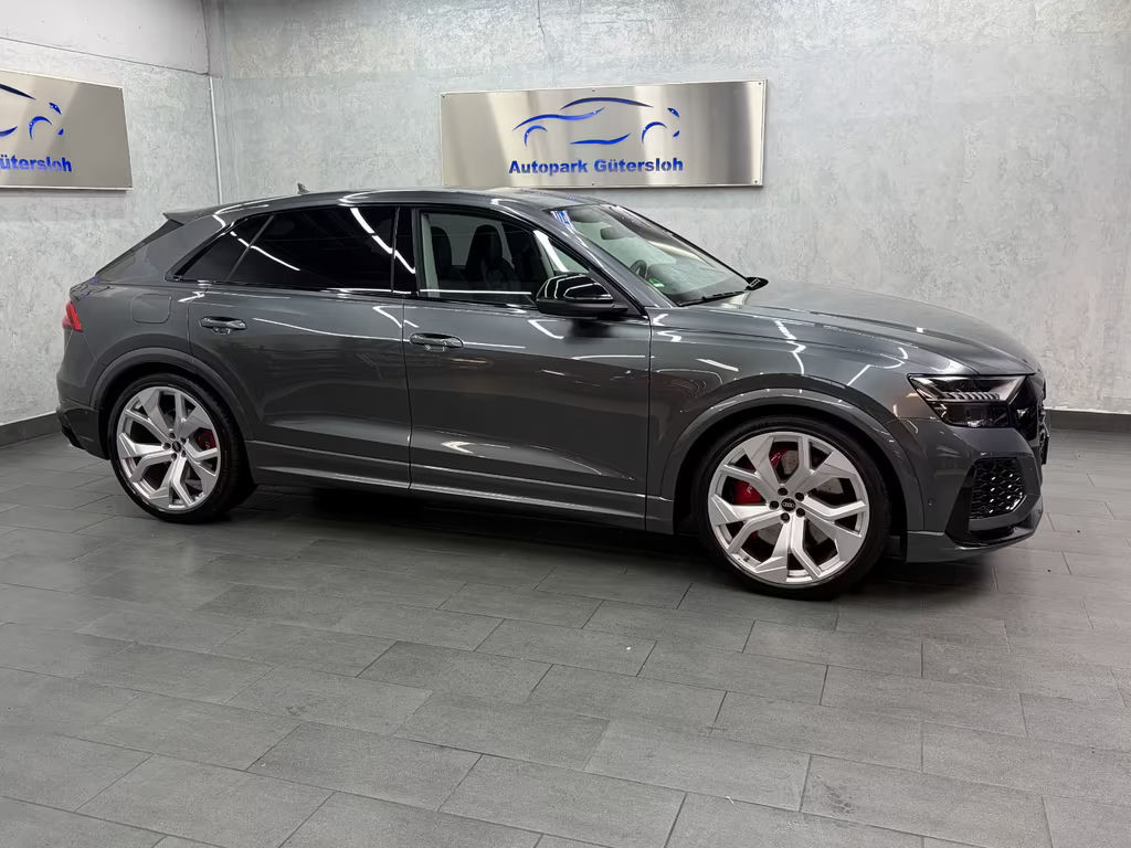 Audi RS Q8