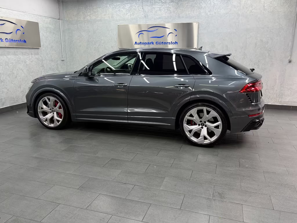 Audi RS Q8