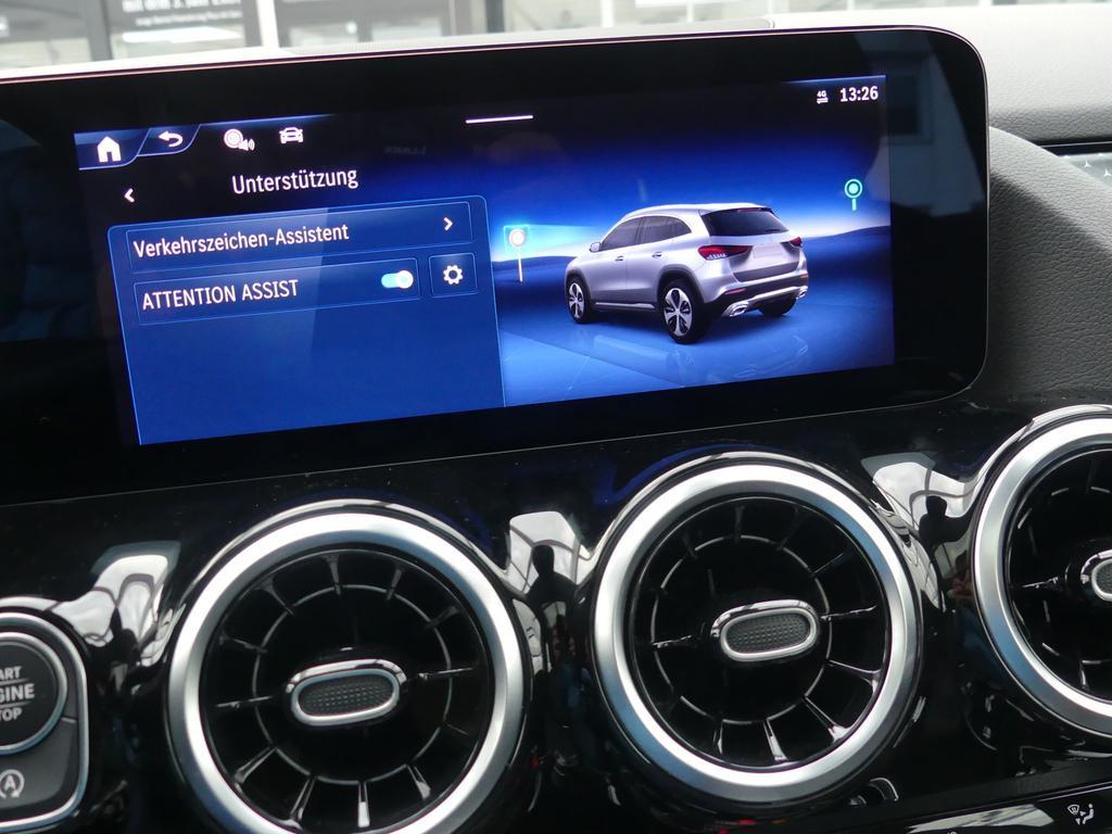 Mercedes-Benz GLA-Klasse