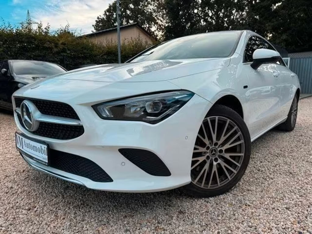 Mercedes-Benz CLA-Klasse 2022 Hybride Benzine