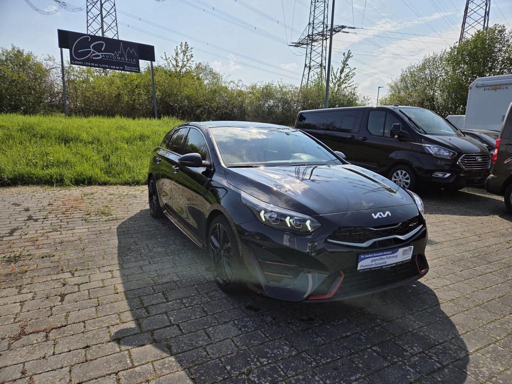Kia ProCeed