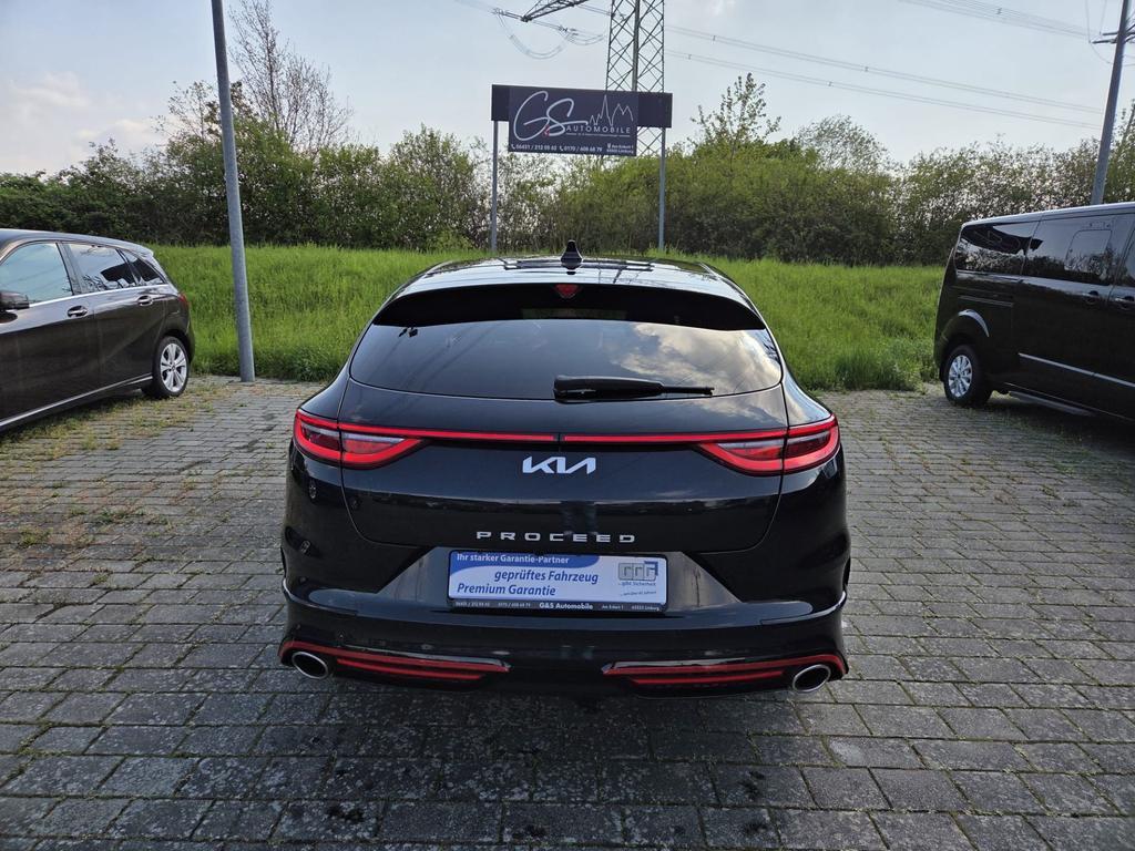 Kia ProCeed