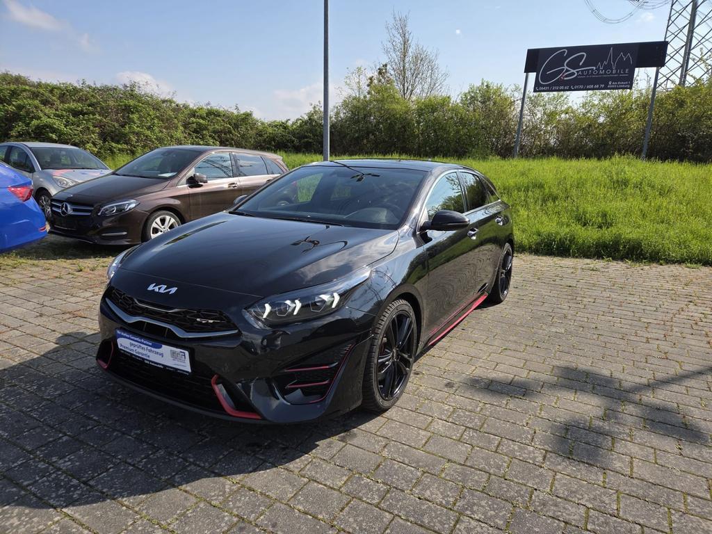 Kia ProCeed