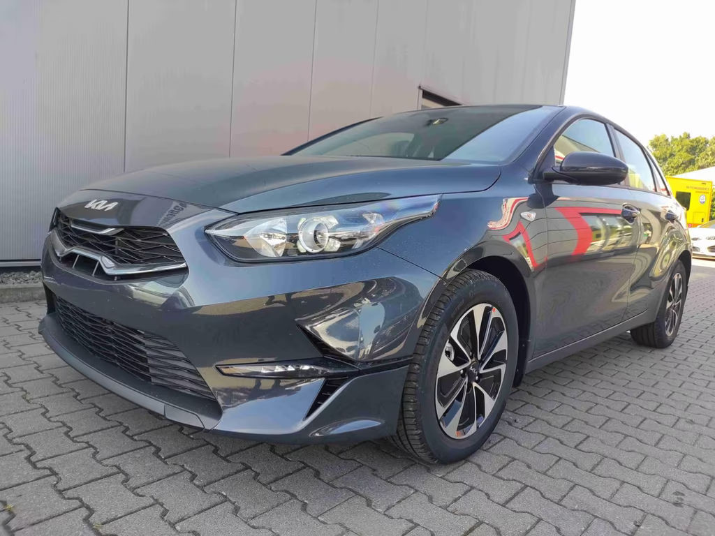 Kia Ceed 2025 Benzine