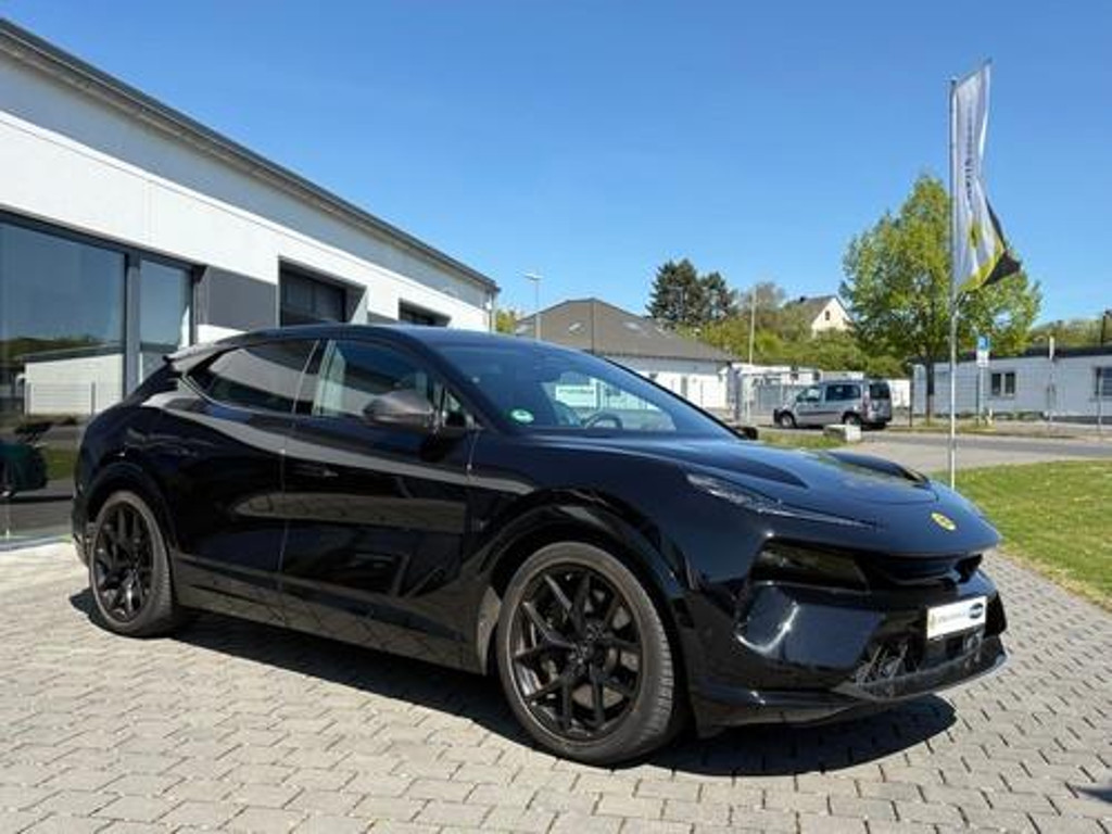 Lotus Eletre