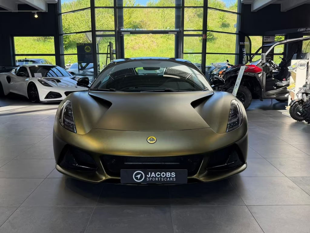 Lotus Emira