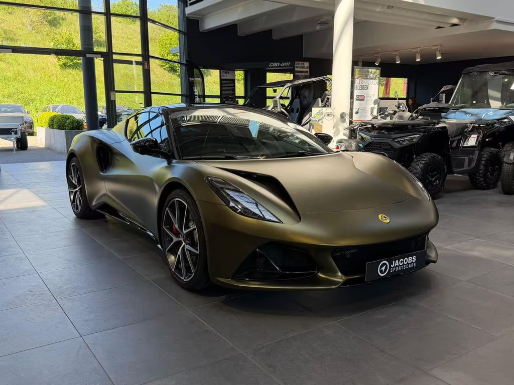 Lotus Emira