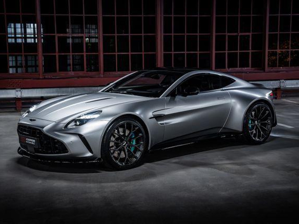 Aston Martin V8 Vantage 2024 Benzine