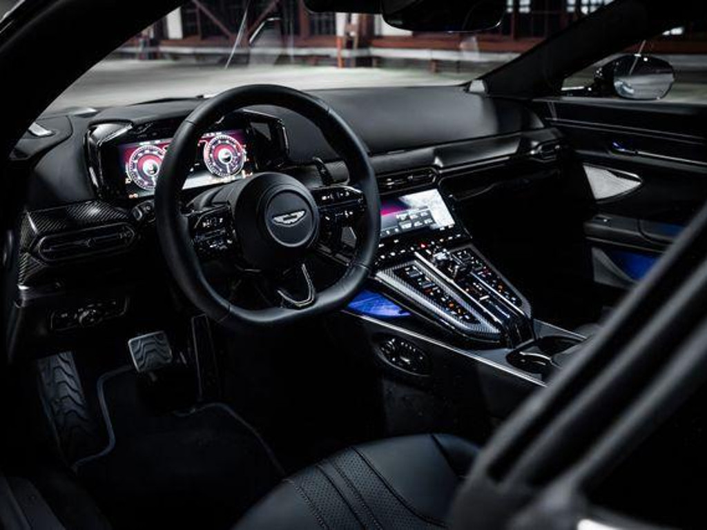 Aston Martin V8 Vantage