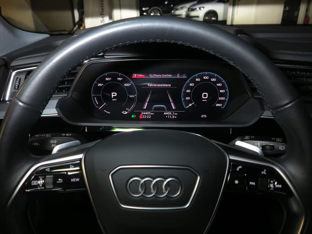Audi e-tron