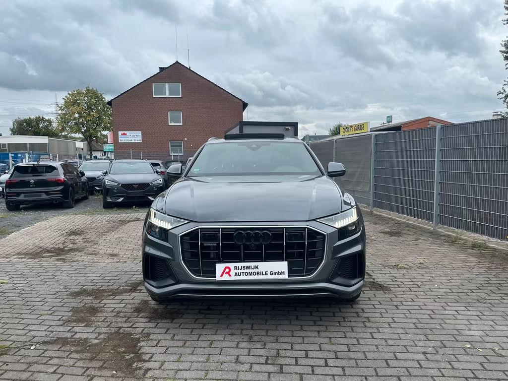 Audi Q8 2022 Benzine