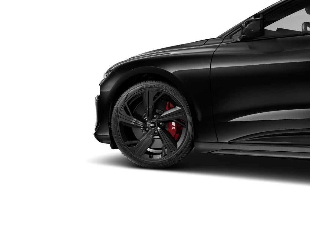 Audi S6 e-tron