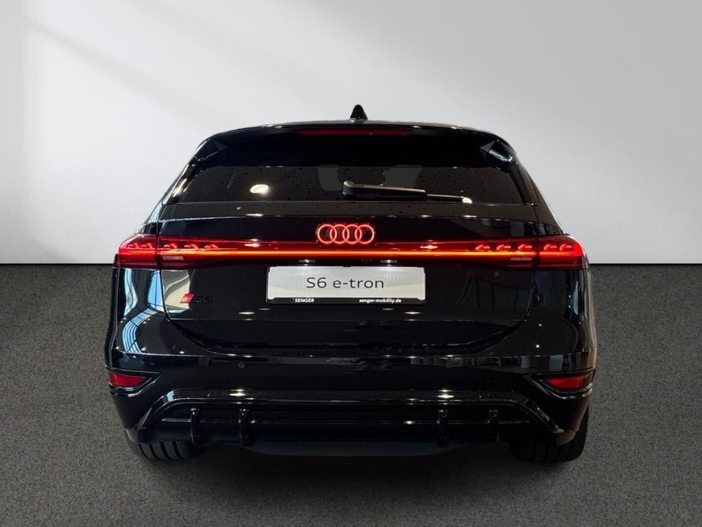 Audi S6 e-tron