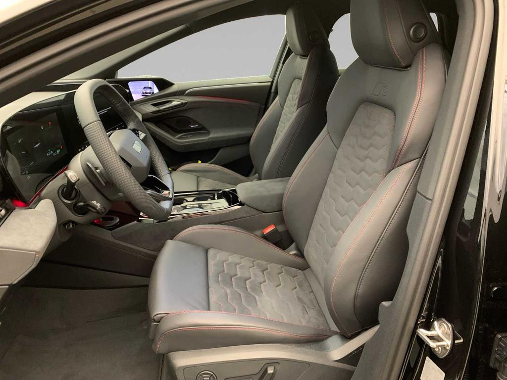 Audi S6 e-tron