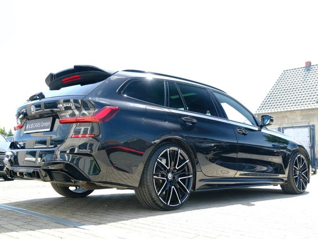 BMW M340