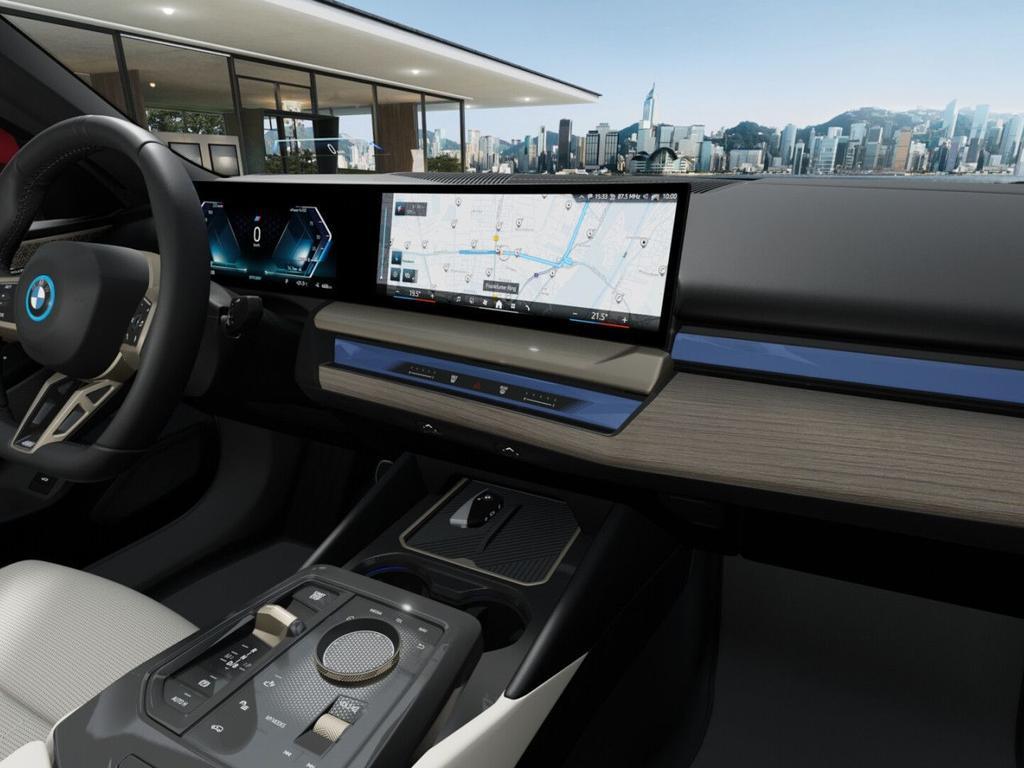 BMW i5