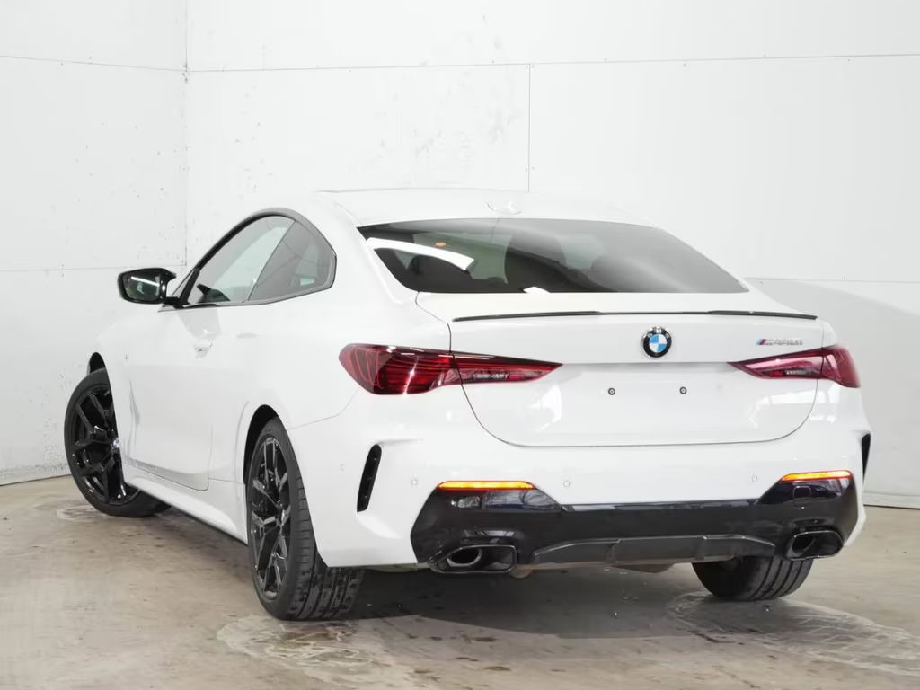 BMW M440