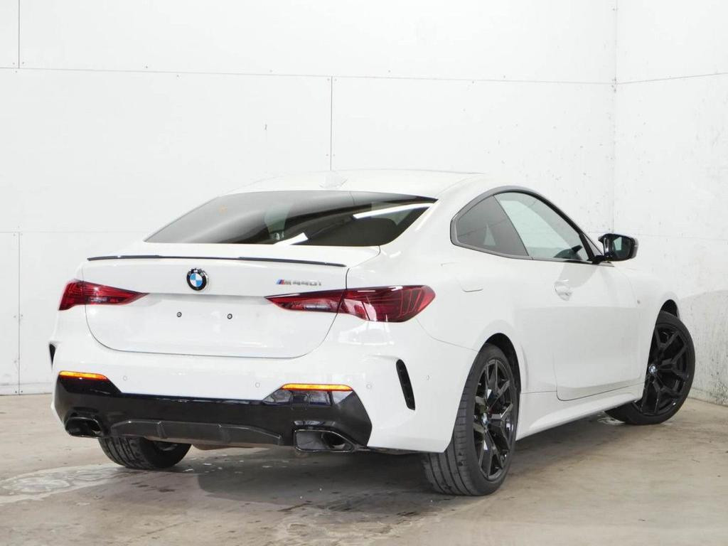 BMW M440