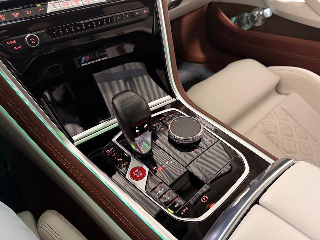 BMW M8