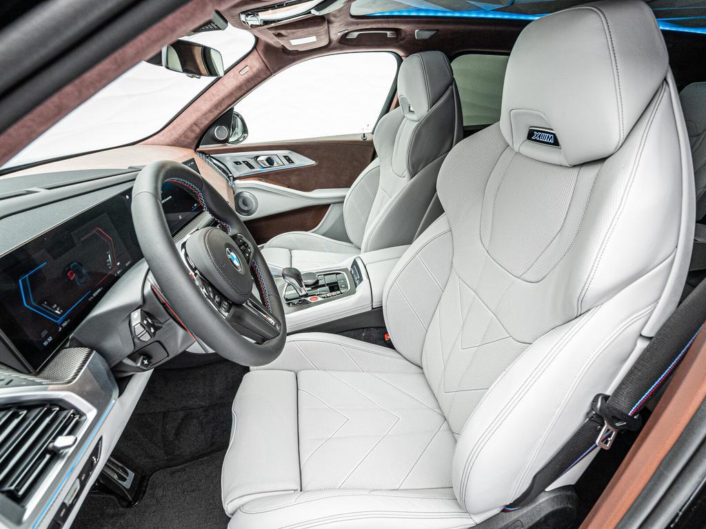 BMW XM