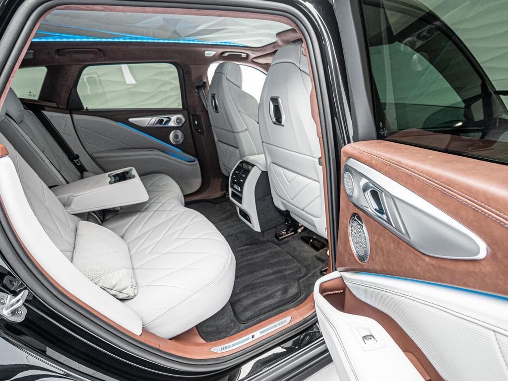 BMW XM